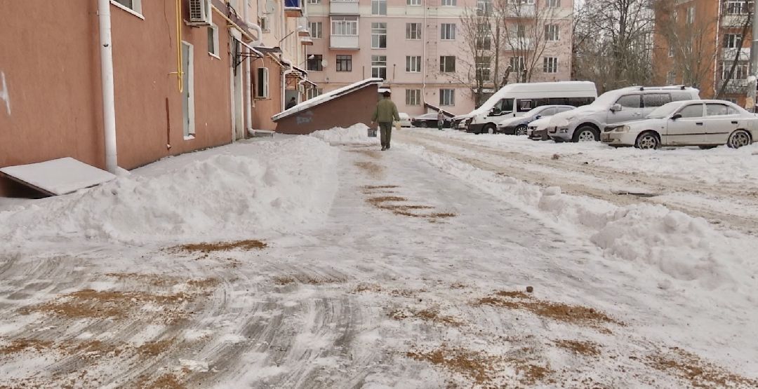 Клин, общество