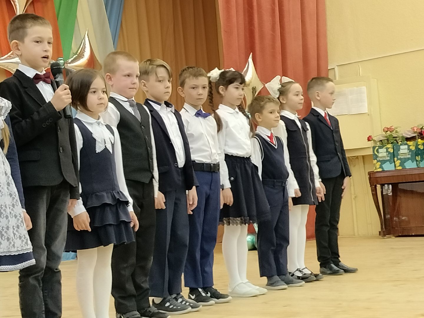 последний звонок, выпуск 2023, Протвино, праздник, школа