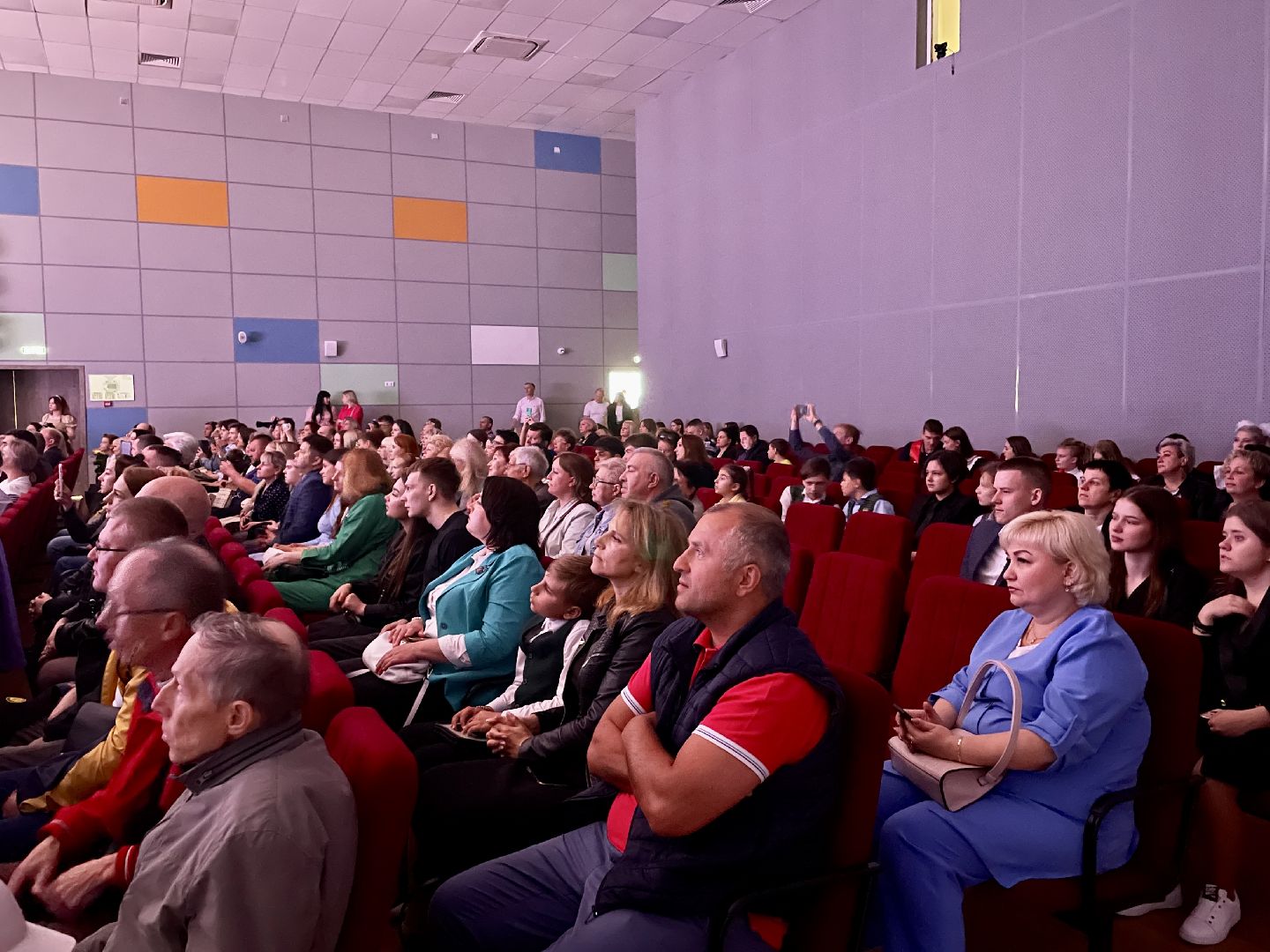 Клин, образование, послений звонок, молодежь