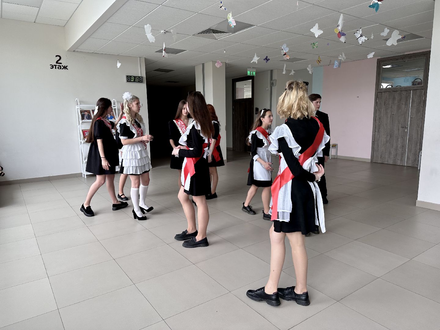 Клин, образование, послений звонок, молодежь