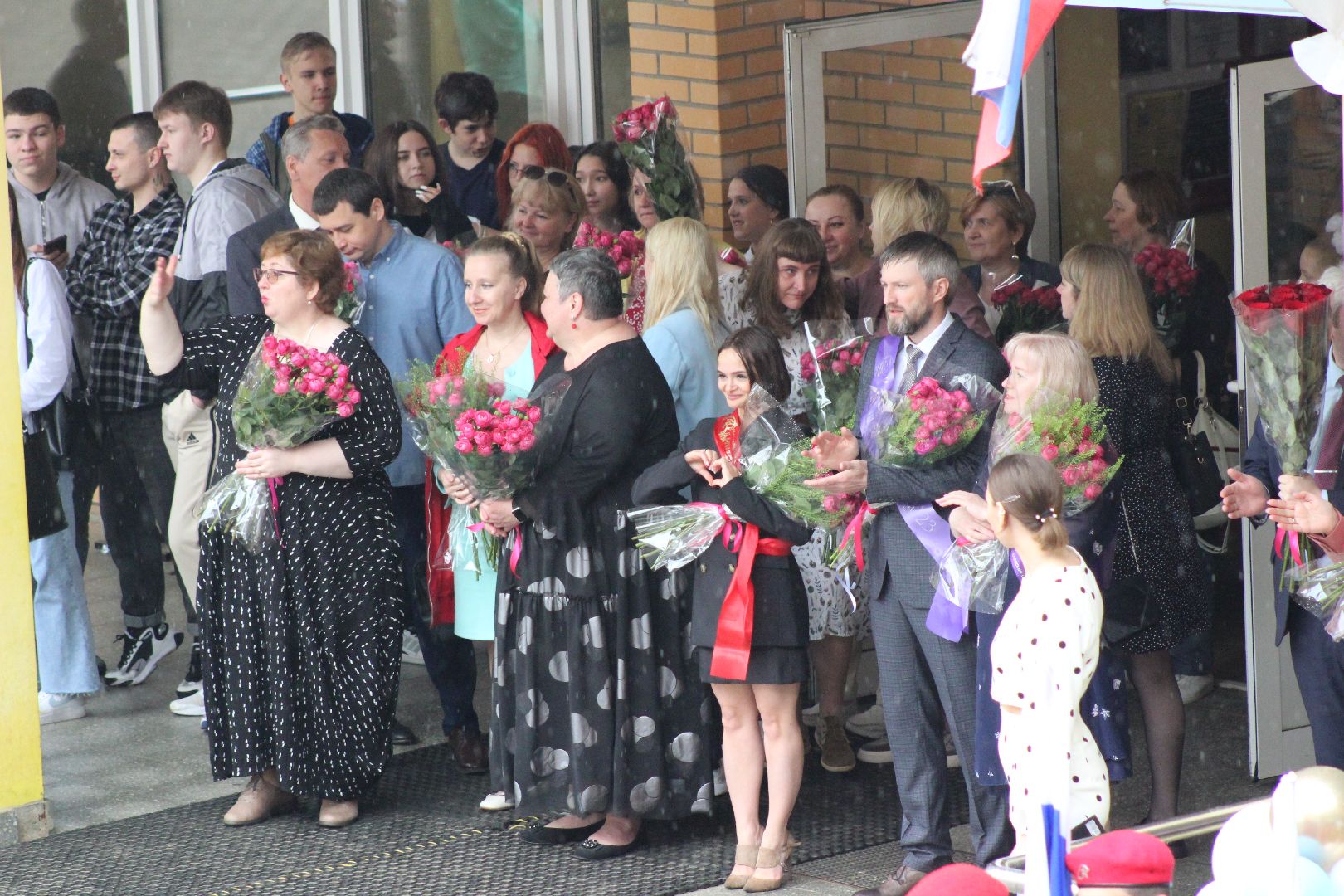 последний звонок, выпускники, школа, Лосино-Петровский