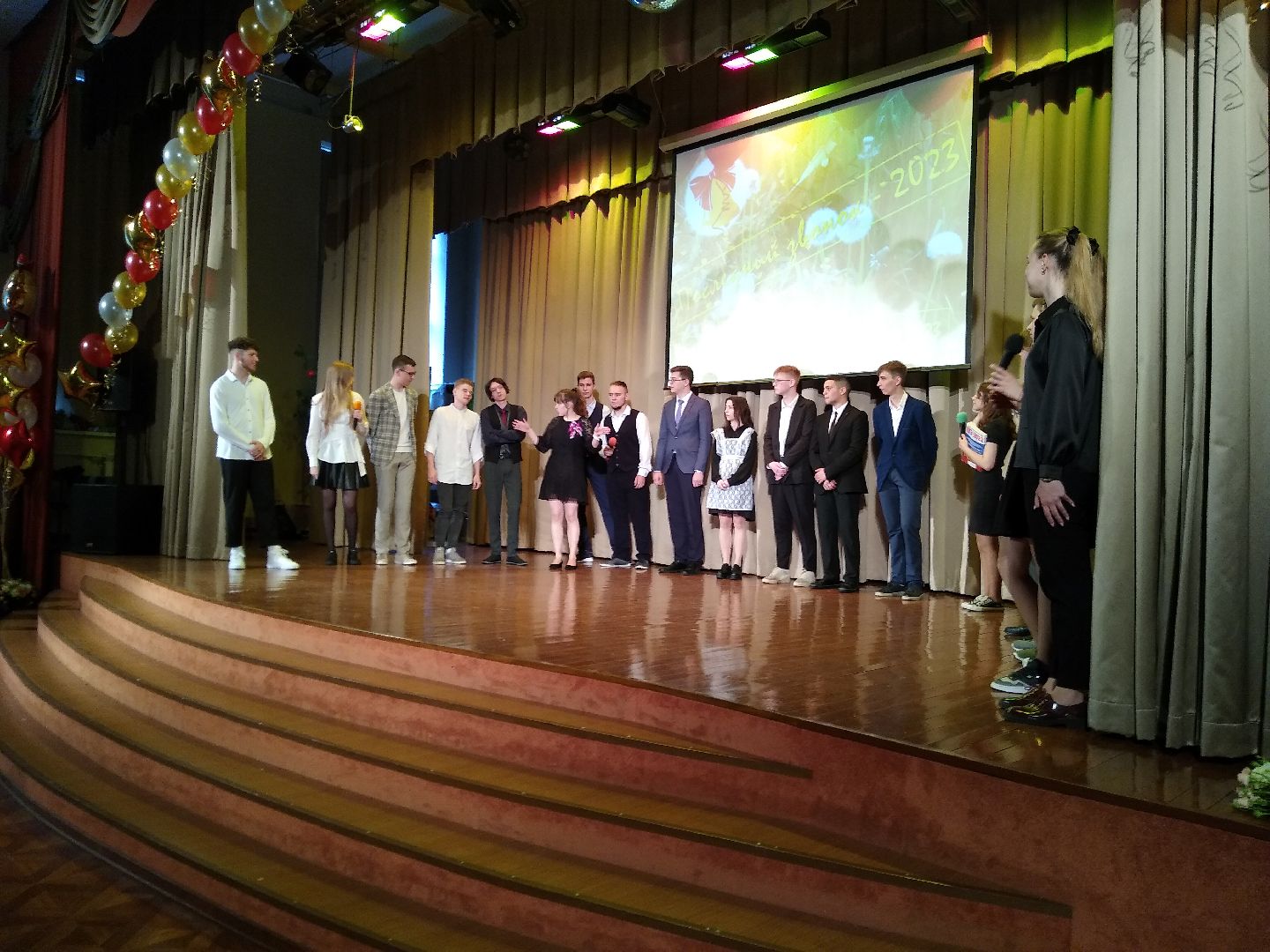 Раменское, образование, последний звонок в средней школе №21