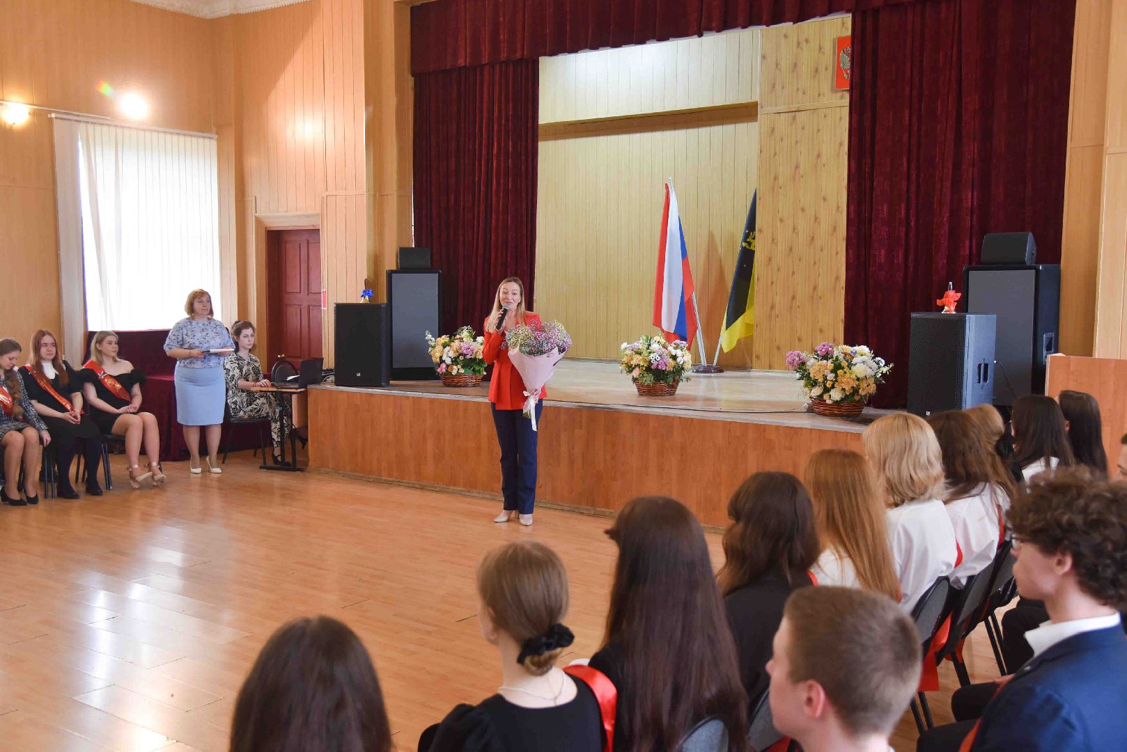 Химки, школа, последний звонок