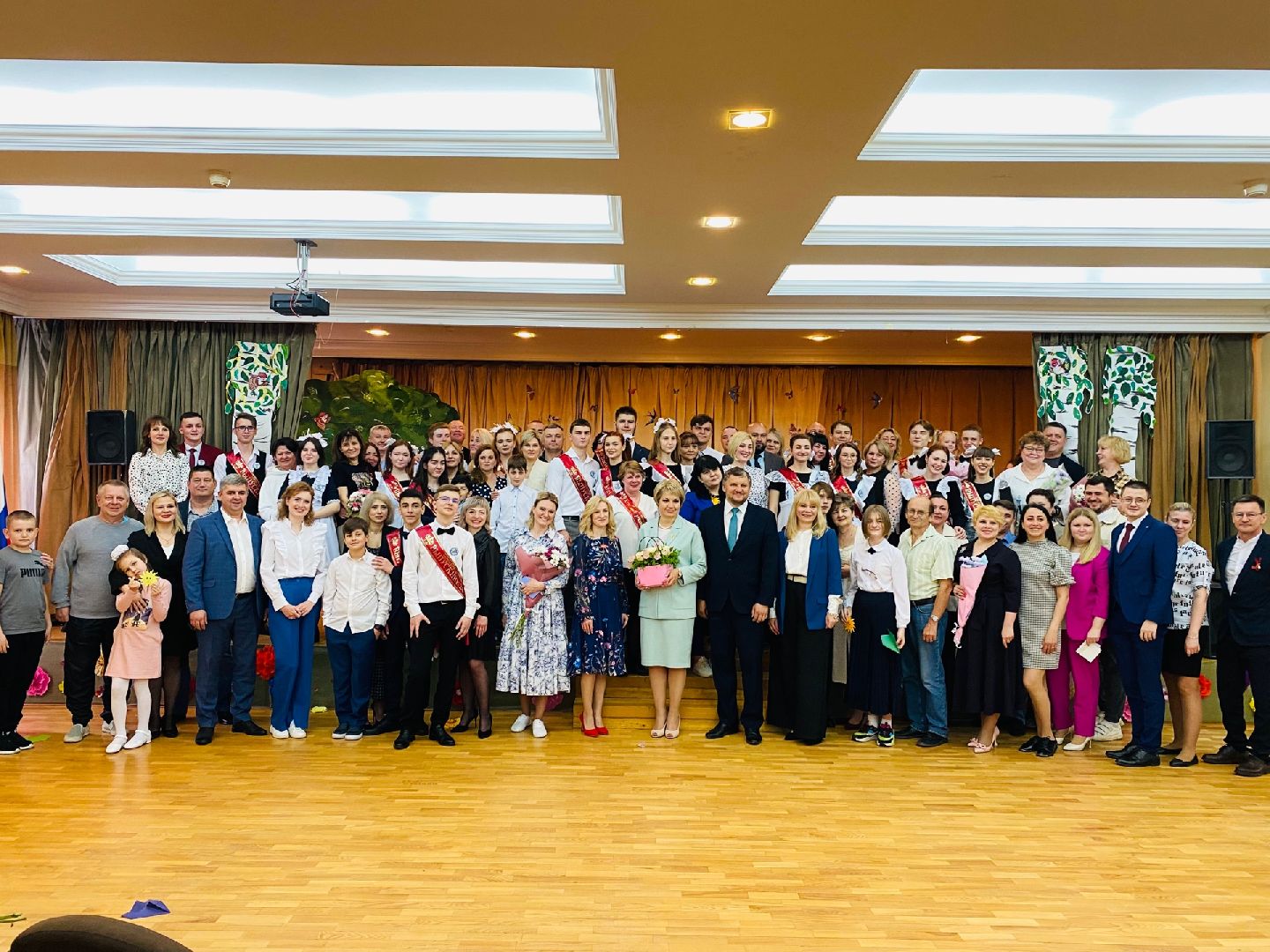 Домодедово, последний звонок, школа