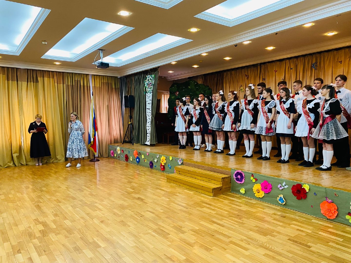 Домодедово, последний звонок, школа