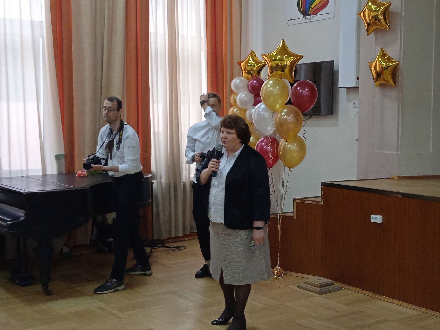 последний, звонок, гимназия, депутат, глава, города