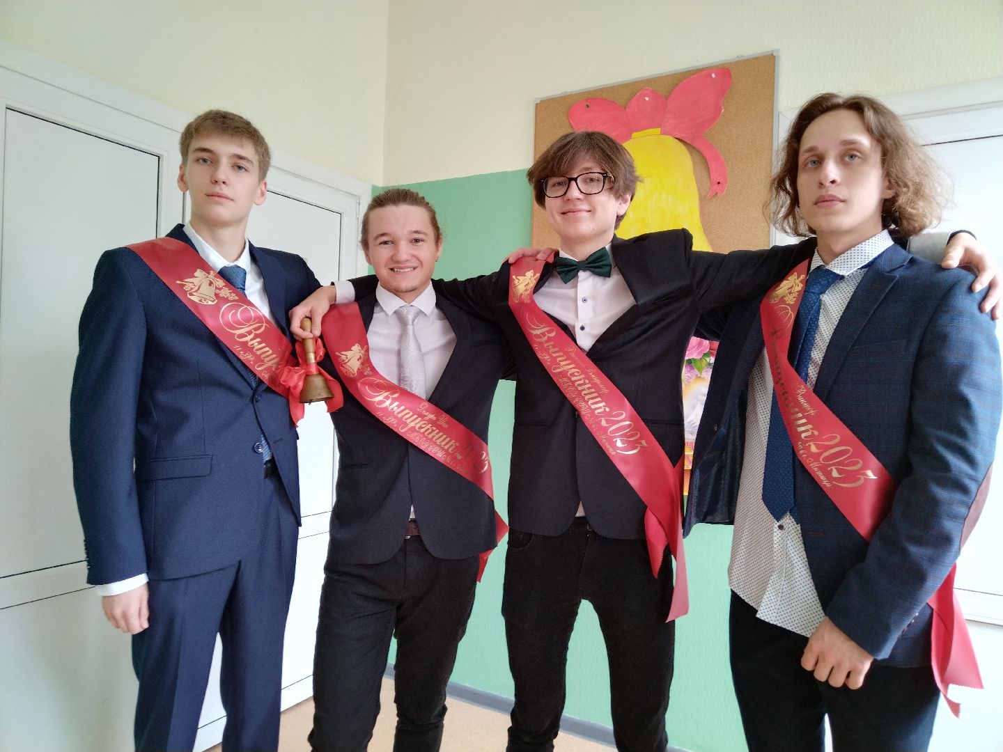 Последний звонок, школа, Мытищи