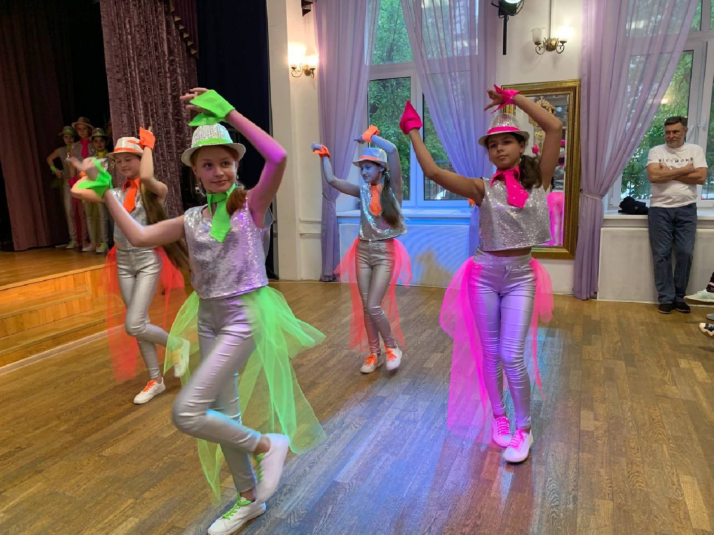 Звенигород, Дом детского творчества, дополнительное образование, кружки, секции, творческое объединение