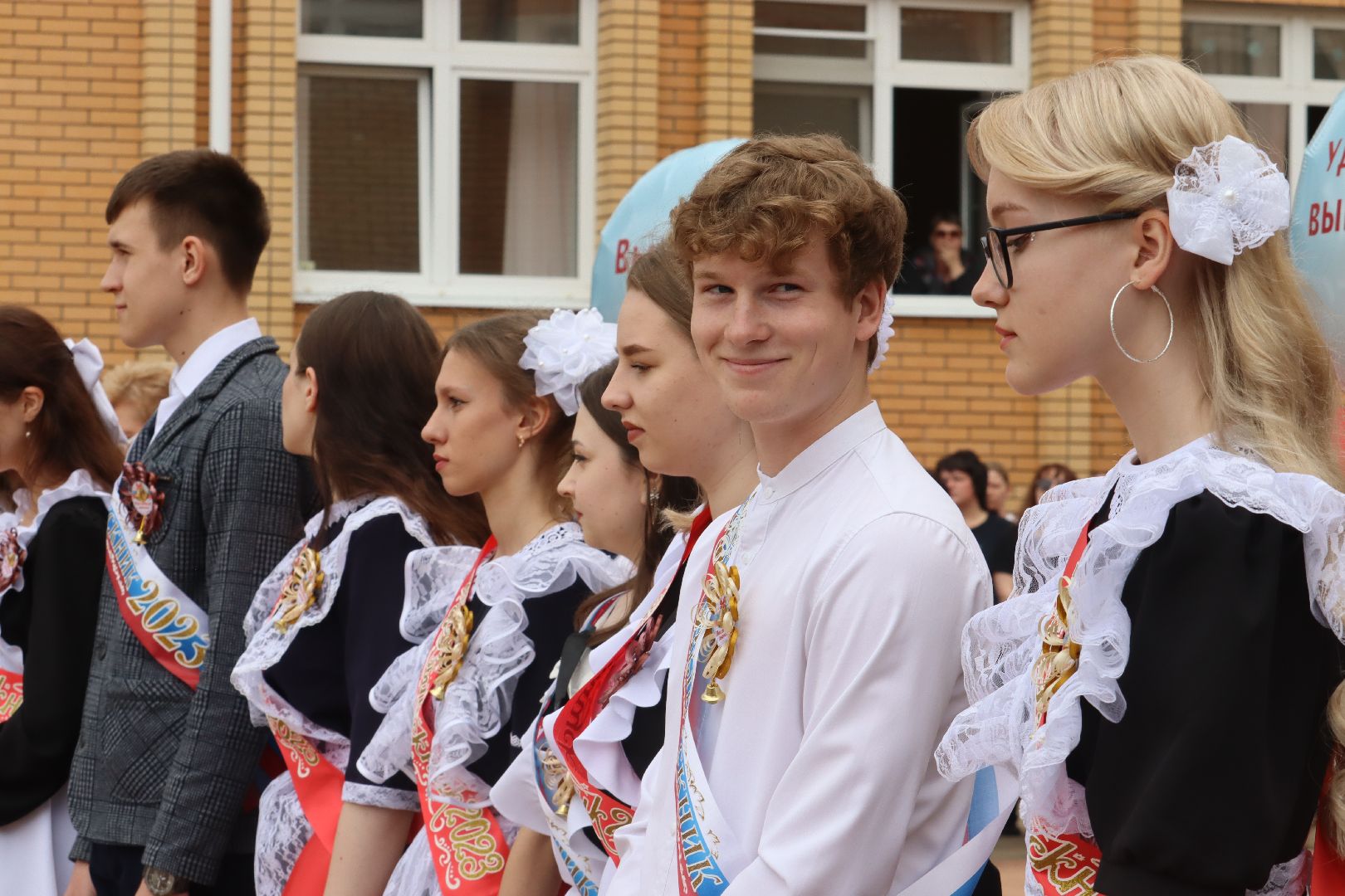 Серебряные Пруды, последний звонок, СОШ Чуйкова