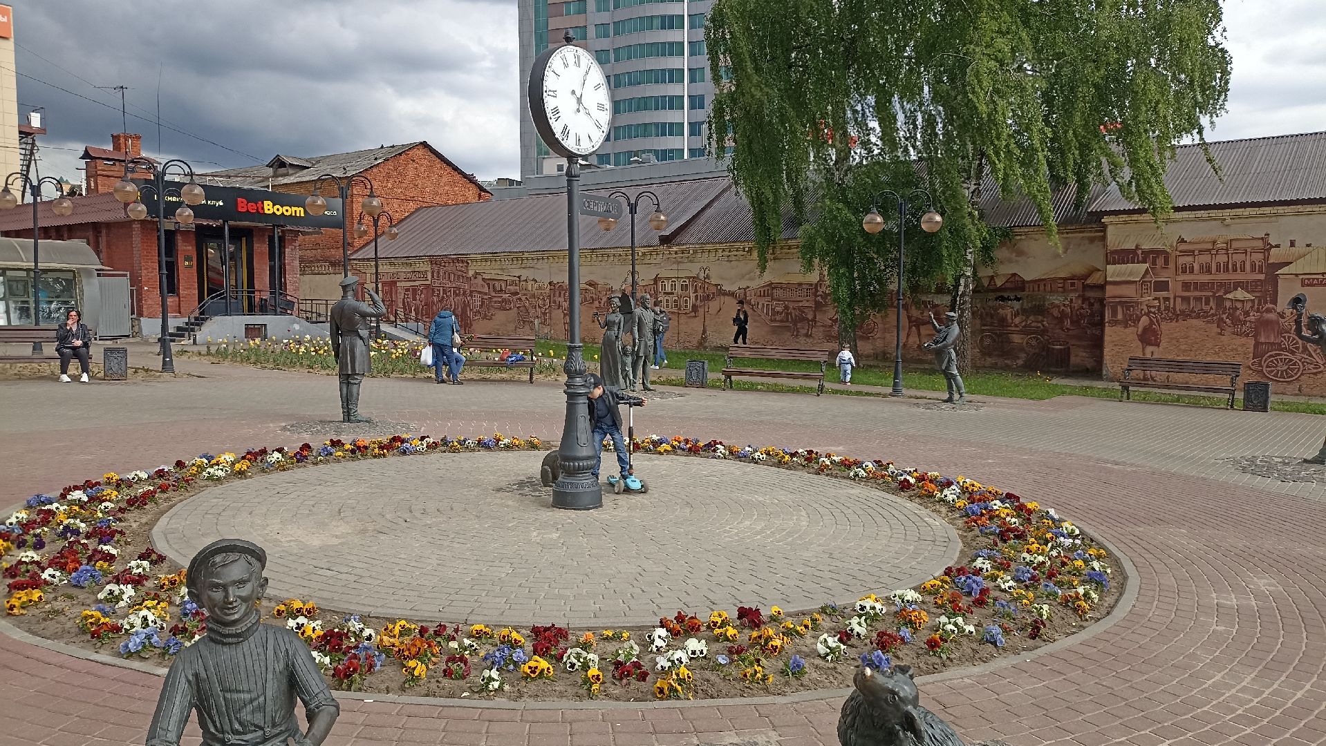 Серпухов, Подмосковье, туризм, скульптуры, история