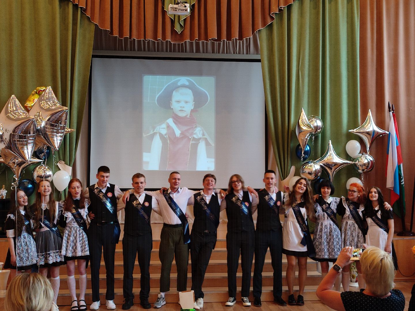 #последнийзвонок, #запрудненскаягимназия, #выпускники, #школа, #талдомскийокруг #образование