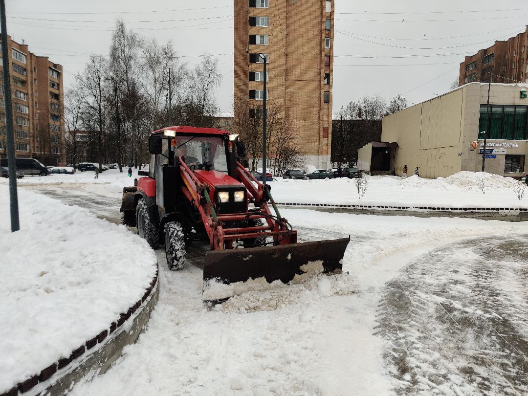 Красноармейск, коммунальная служба, Городское хозяйство, уборка снега, дорожная техника