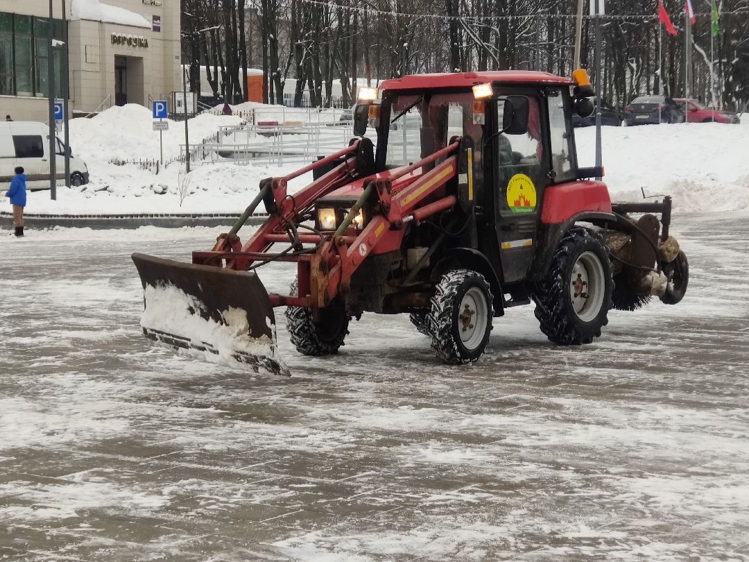 Красноармейск, коммунальная служба, Городское хозяйство, уборка снега, дорожная техника