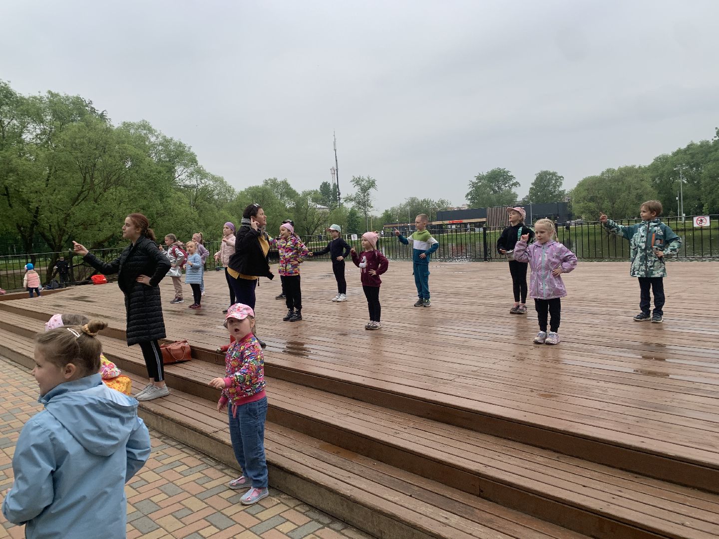 Дети, концерт