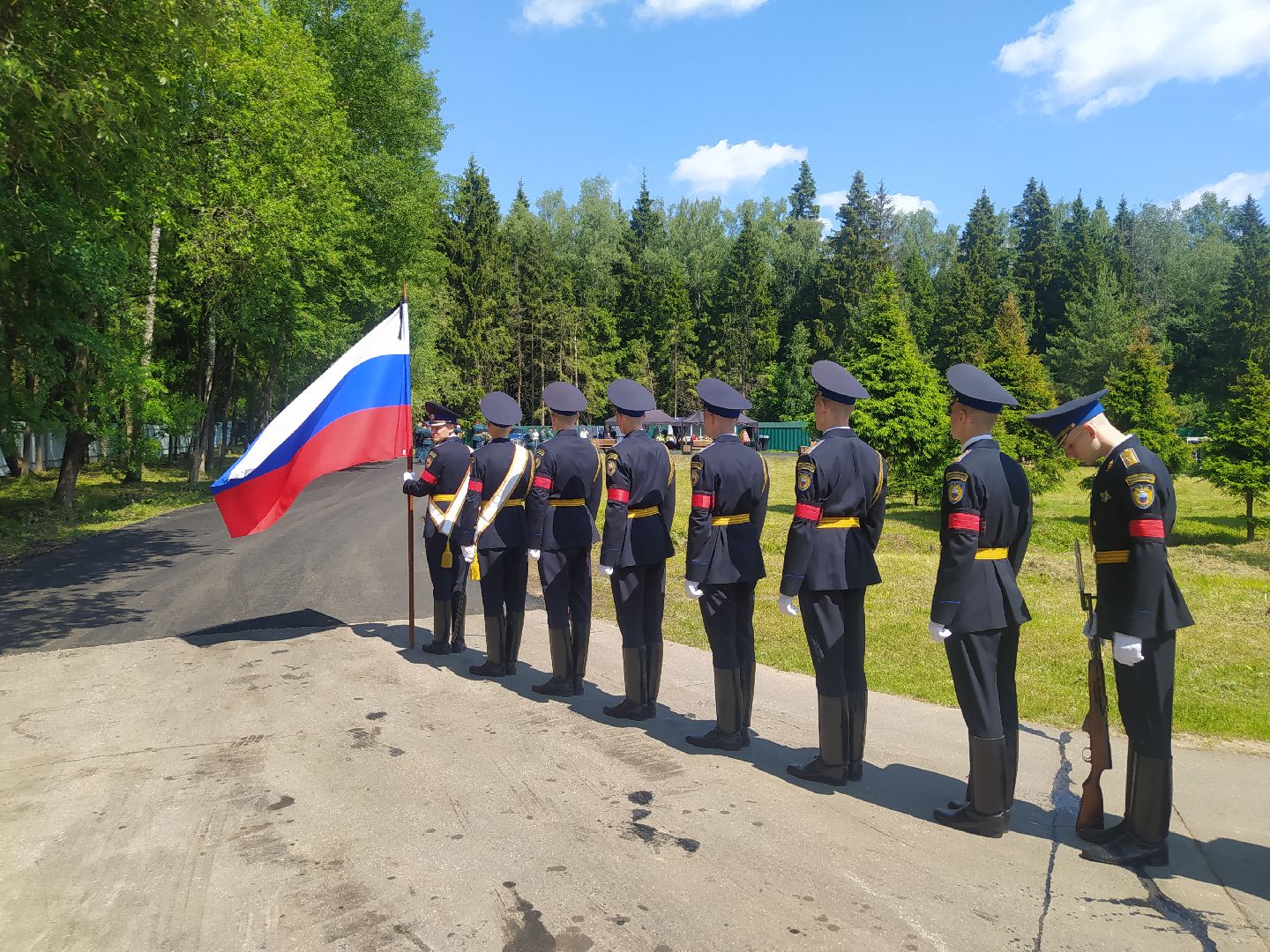 Гвардии полковник