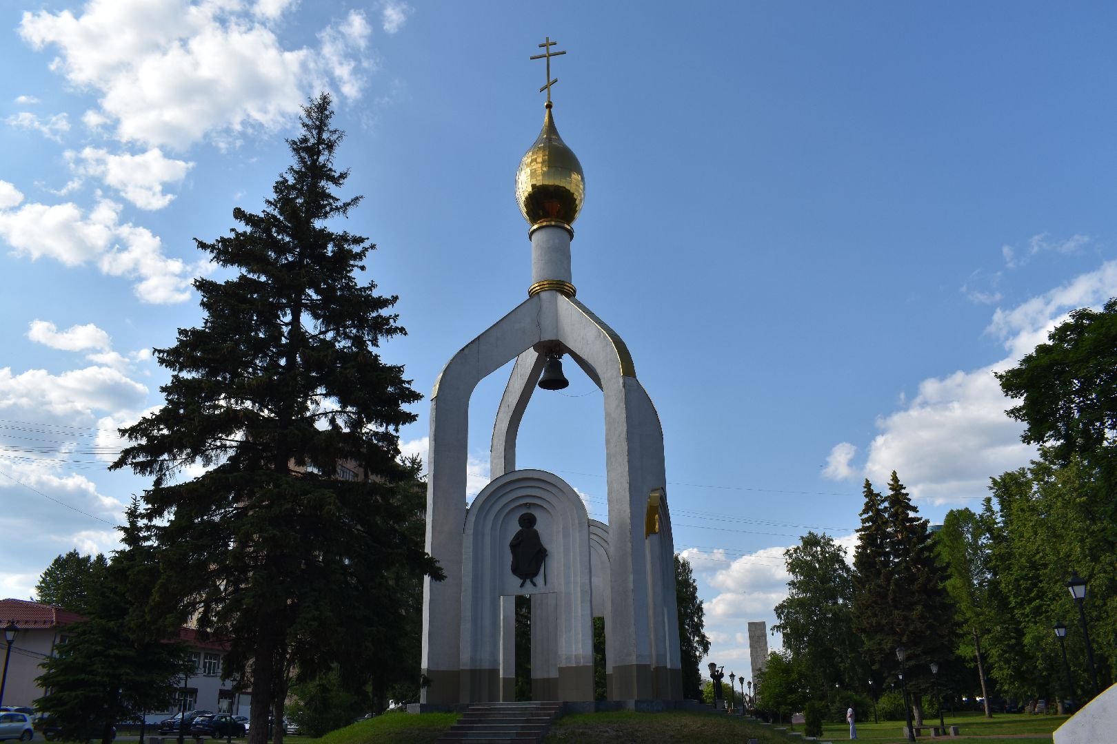 Памятник