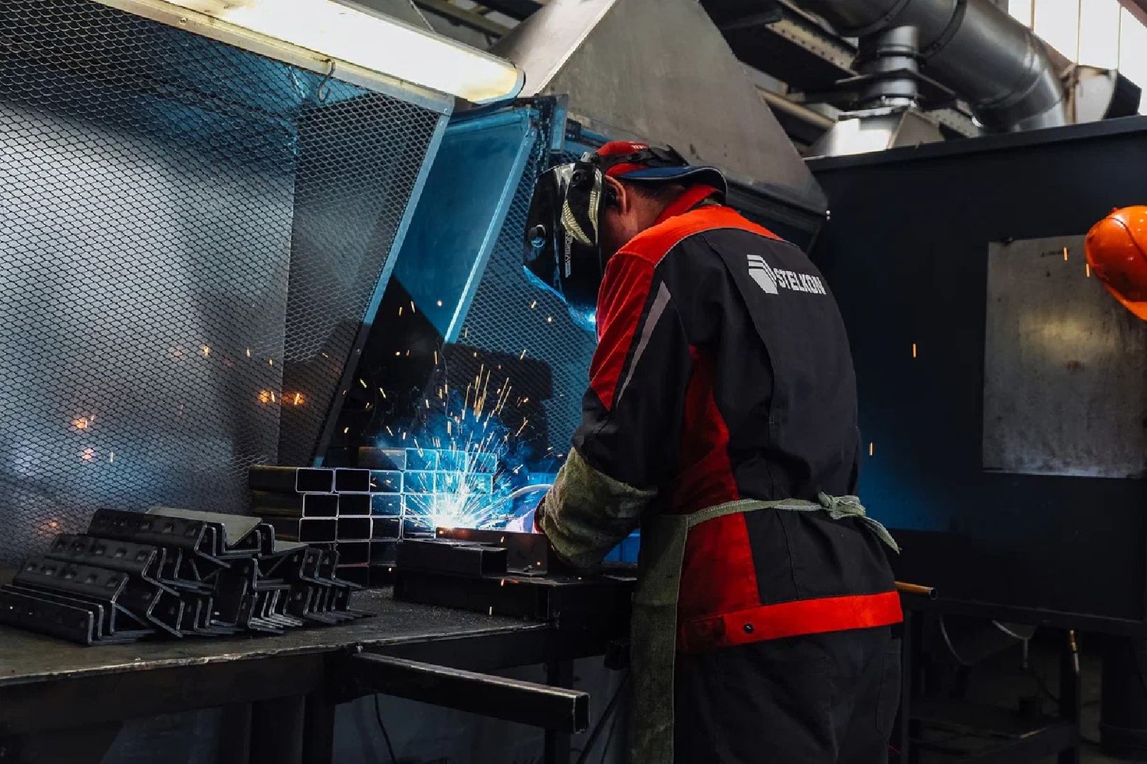 производство