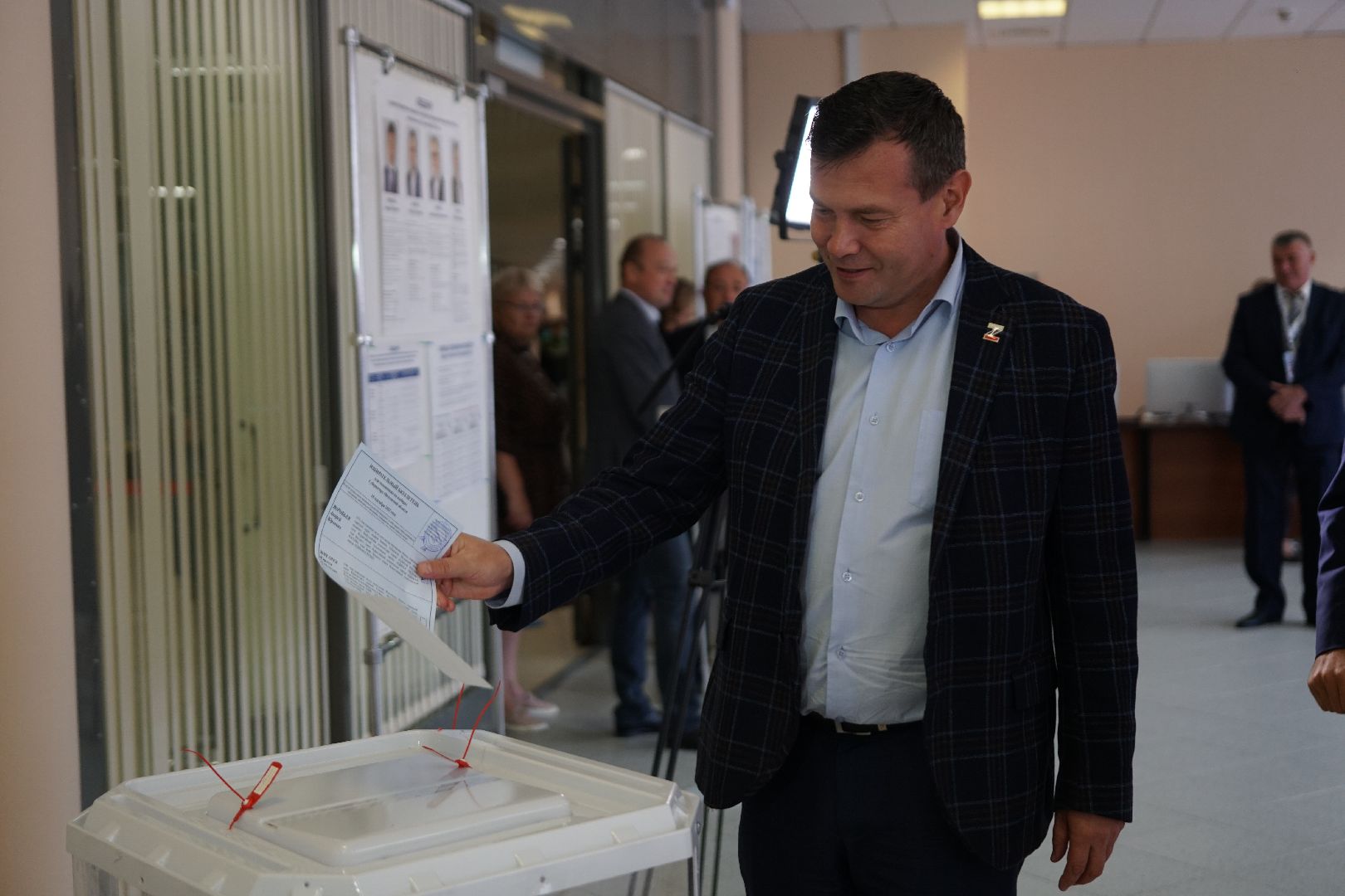 губернатор