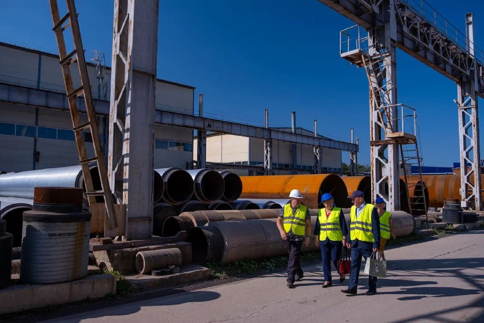 производство