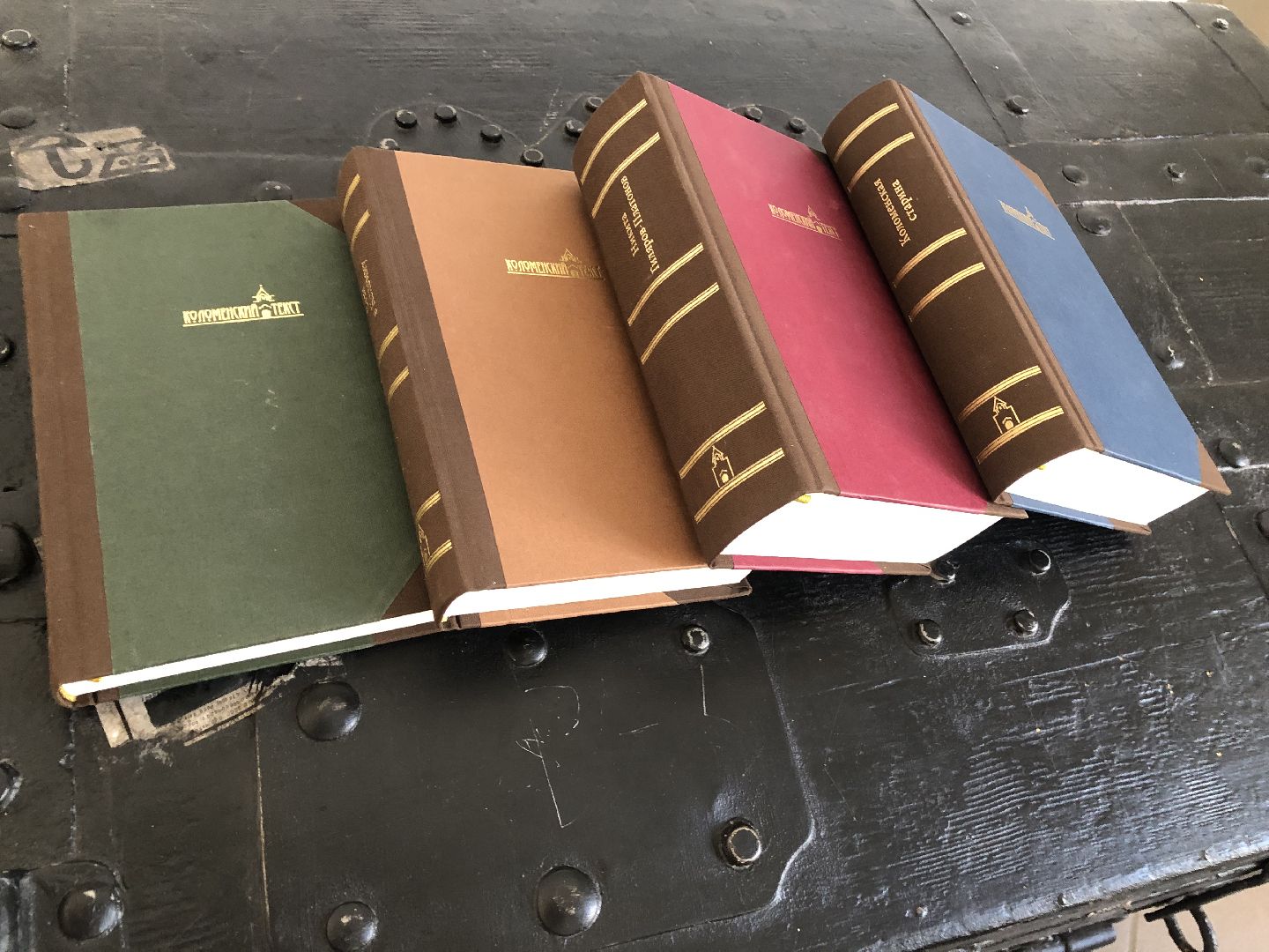 книги