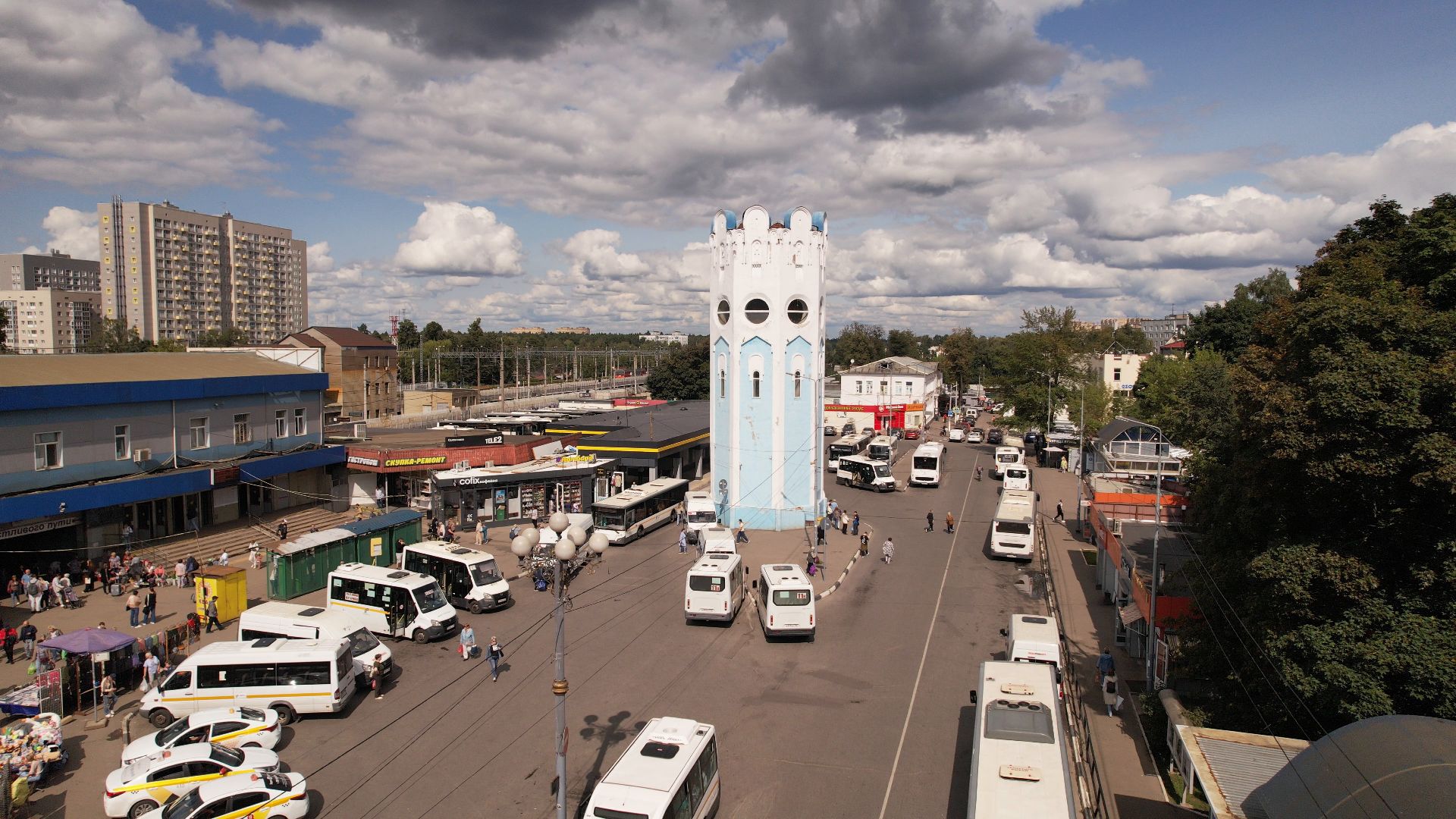 башня