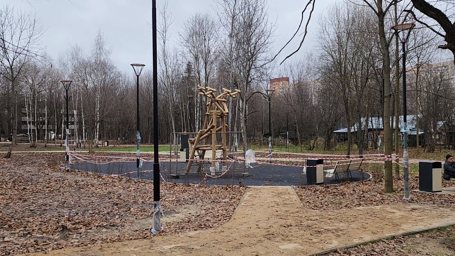 спортивная площадка