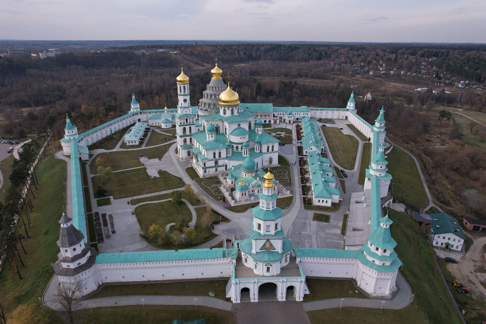 монастырь