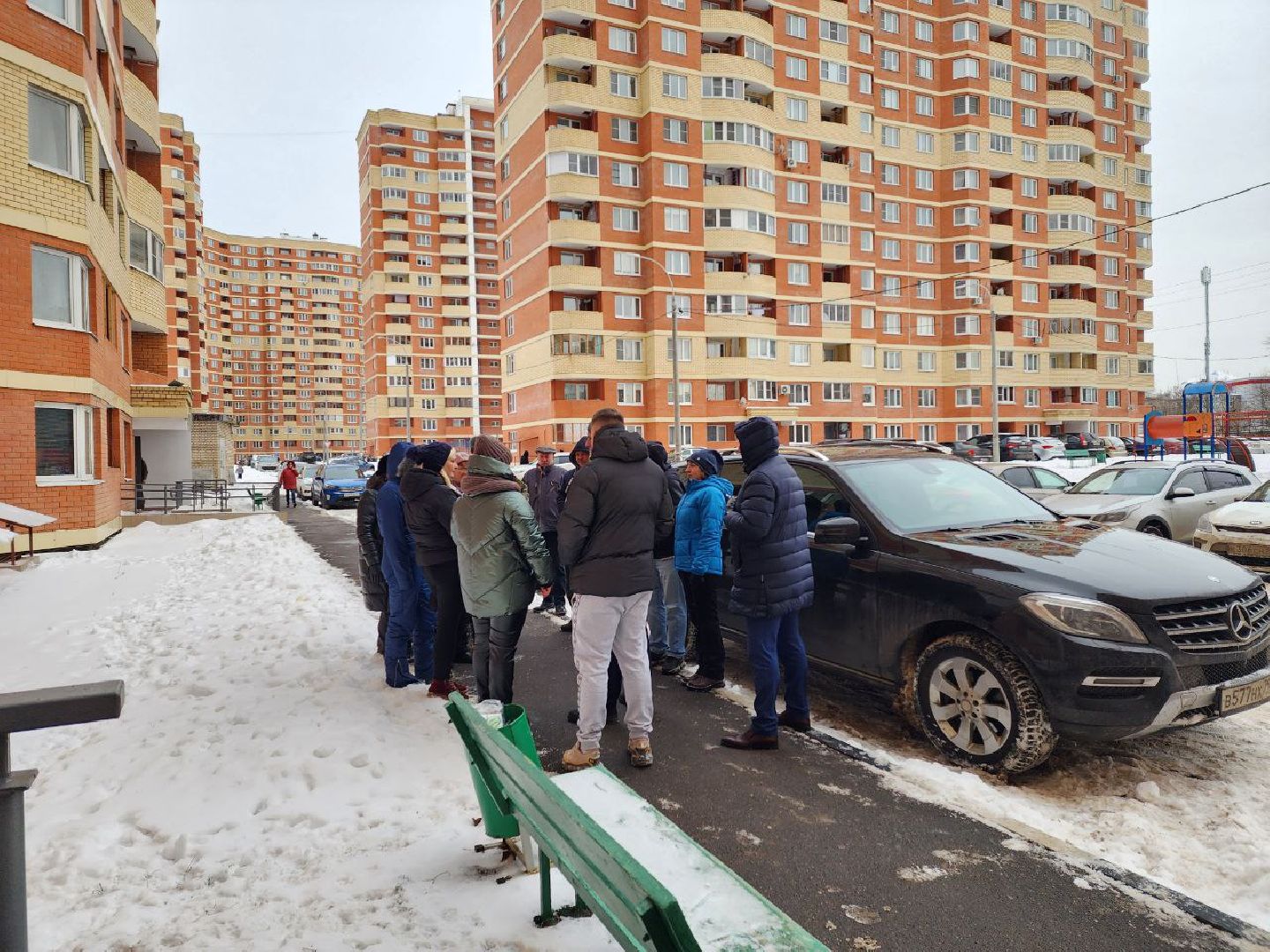 Снег
