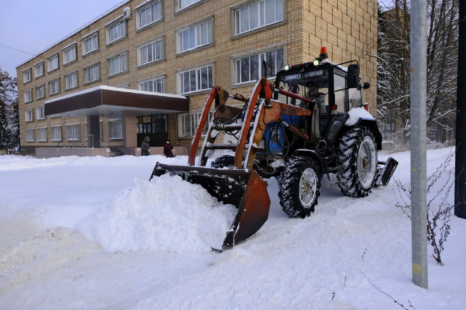 уборка дворов