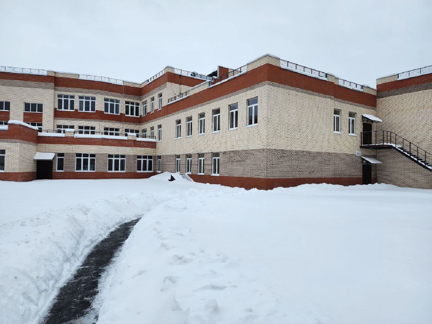 ель