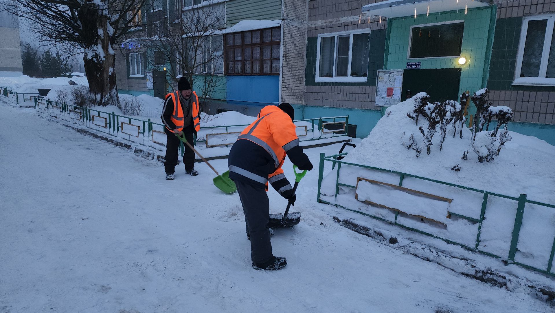 Уборка снега