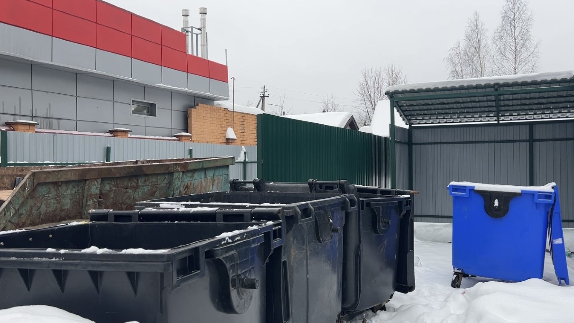 мусорные контейнеры