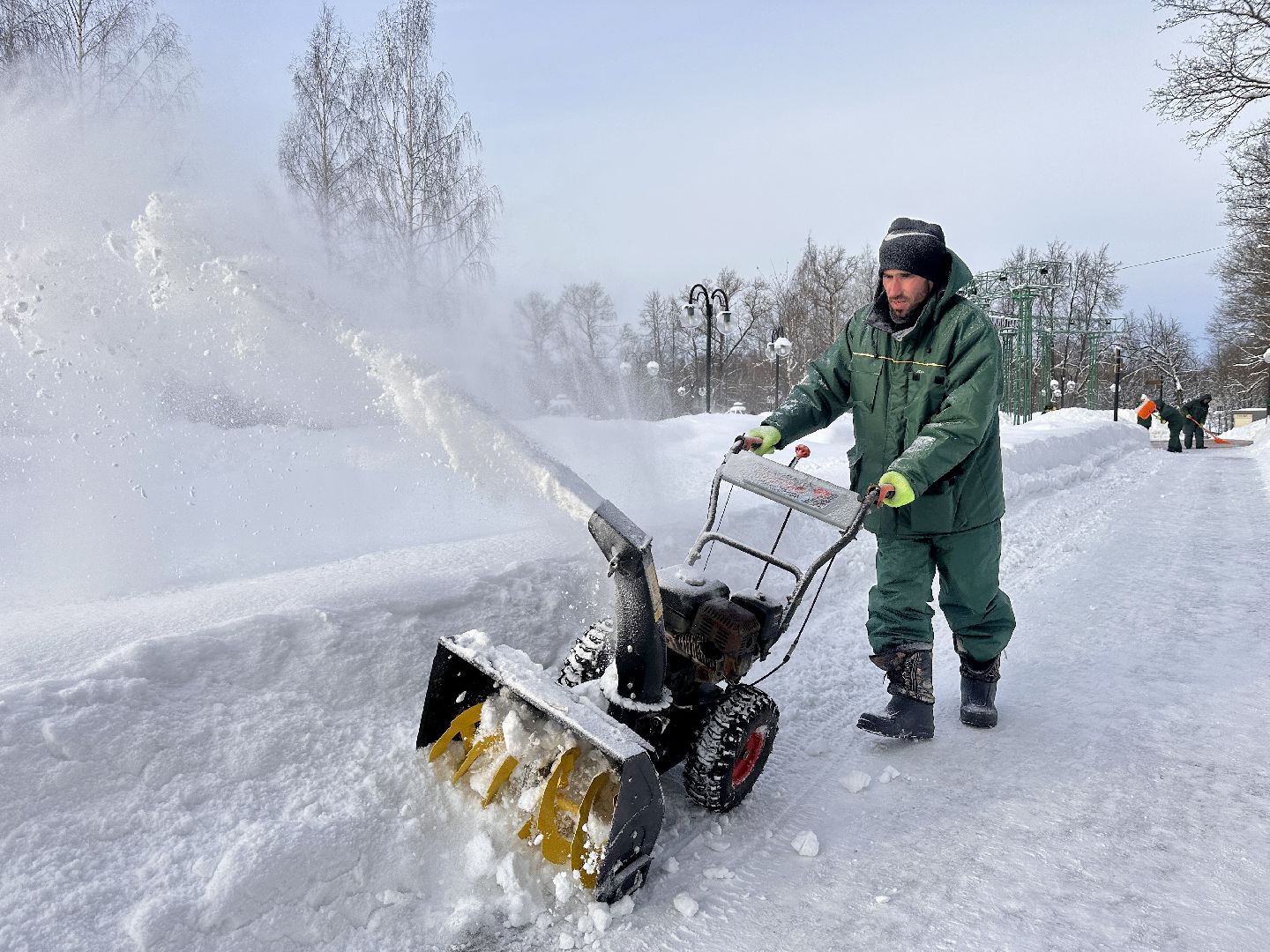 Уборка снега