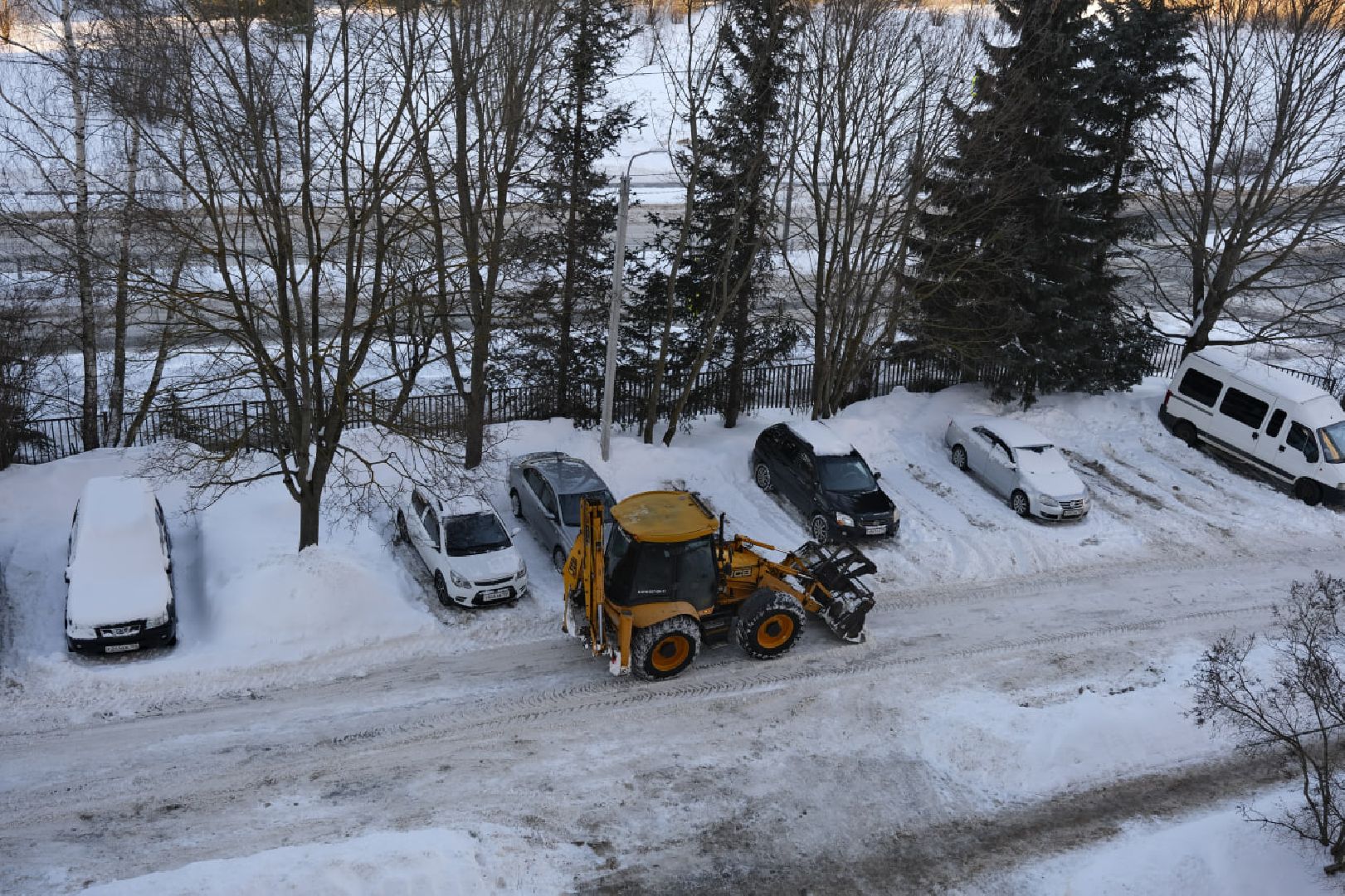 Уборка снега