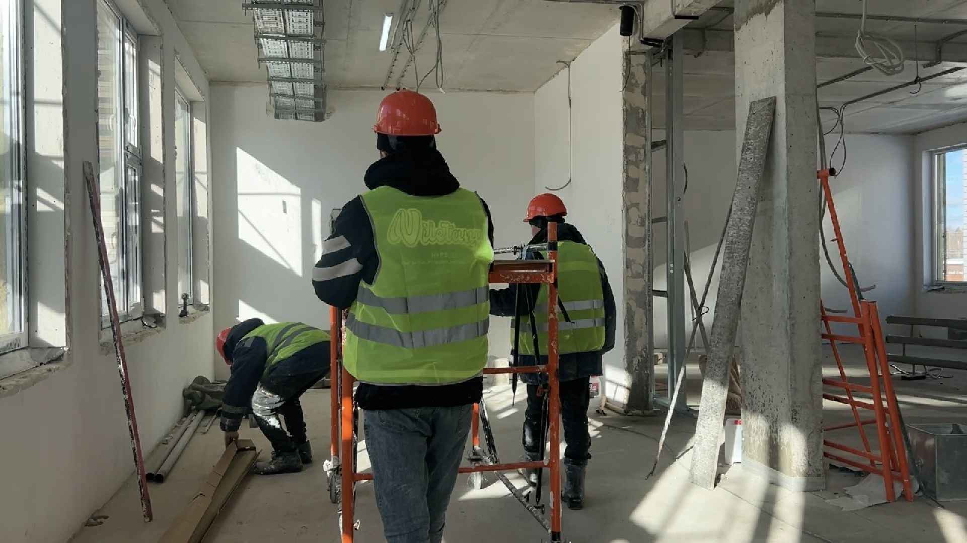 строительство школы