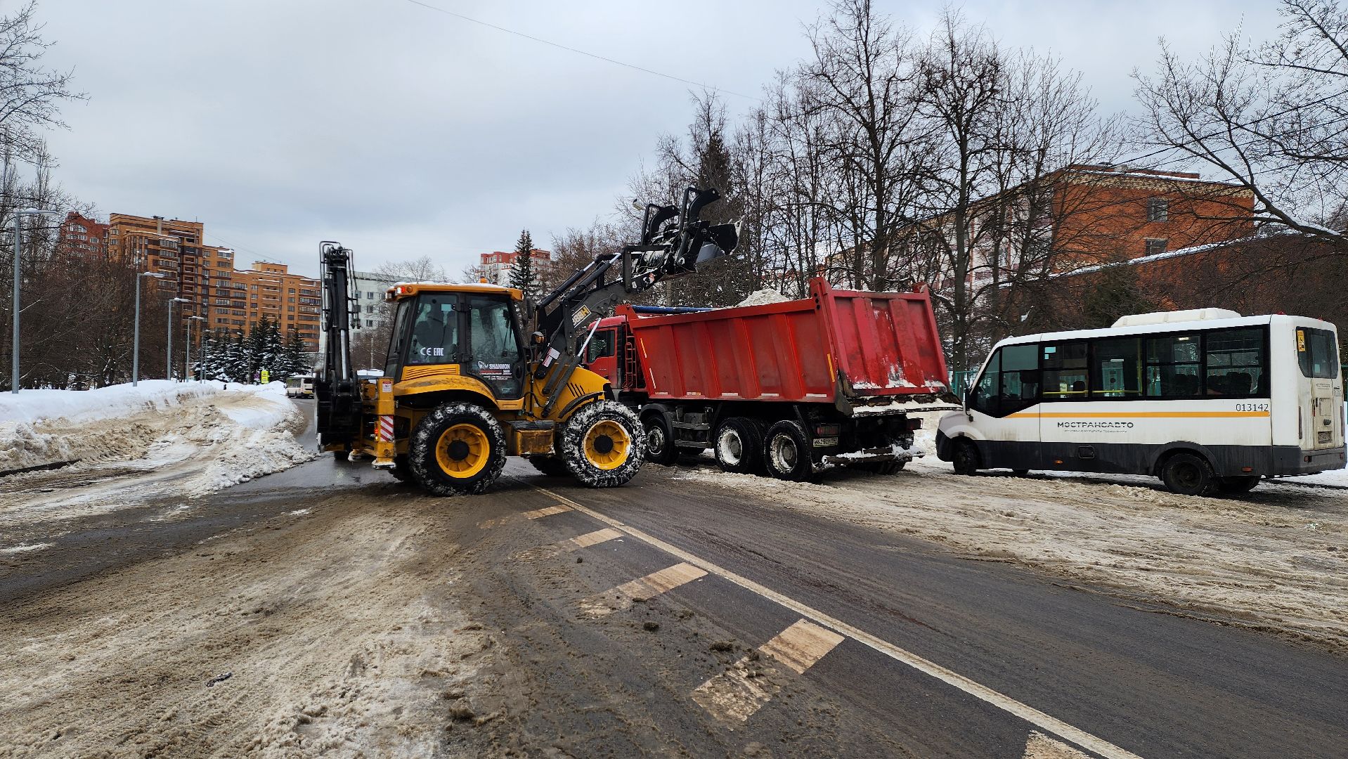 уборка снега и наледи