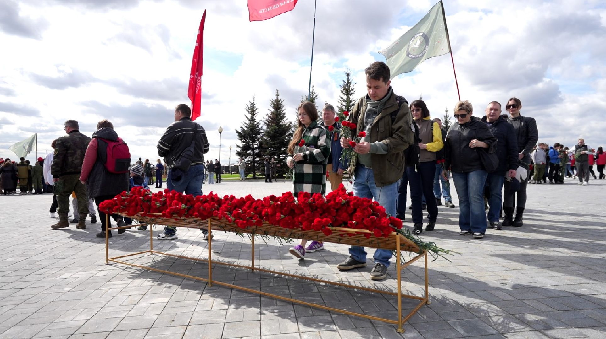 вахта памяти