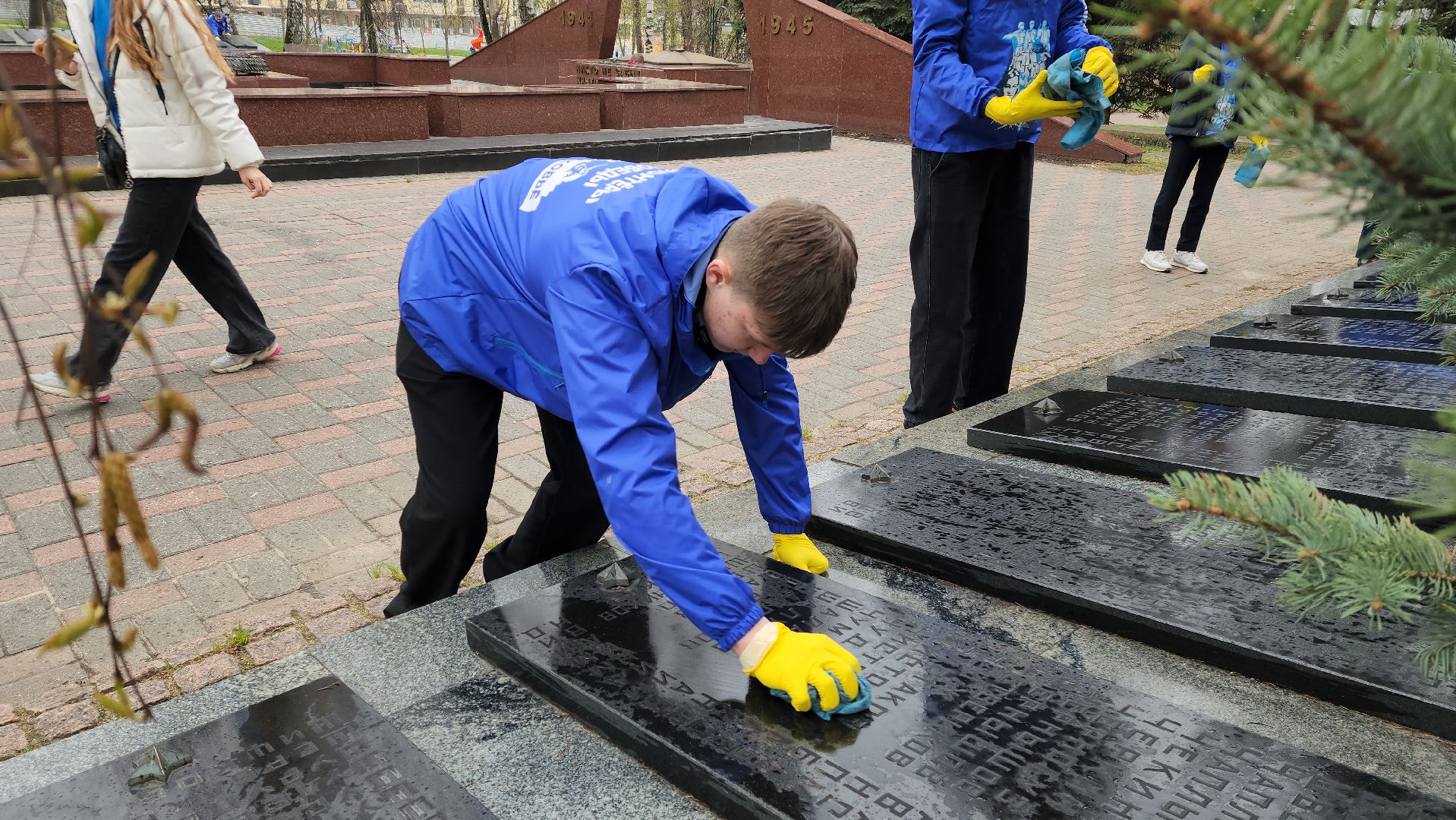 Дзержинский