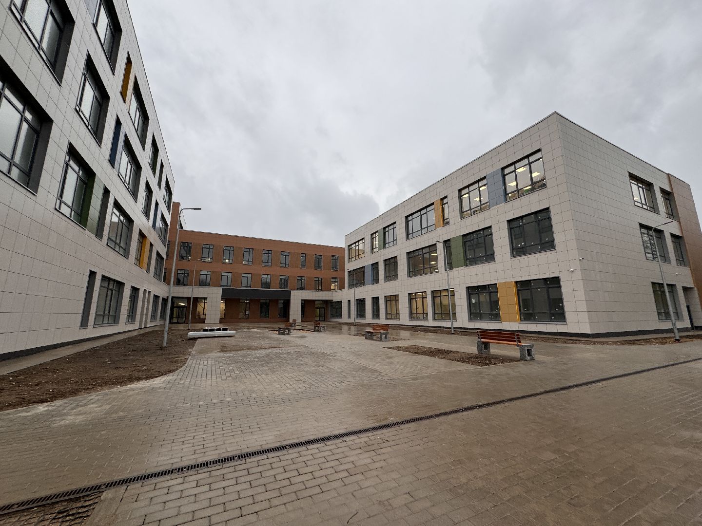 Новая школа