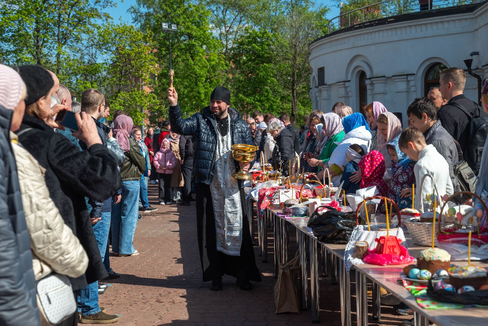реутов