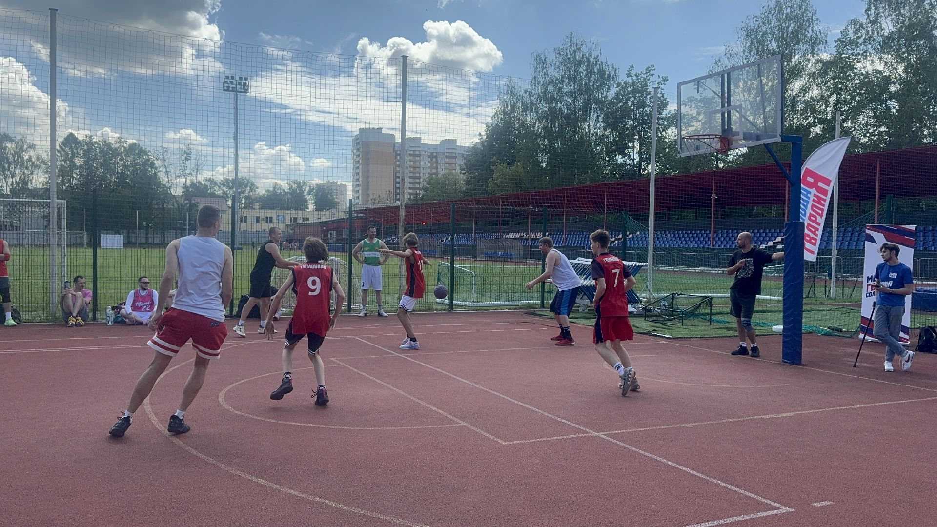 спортсмены