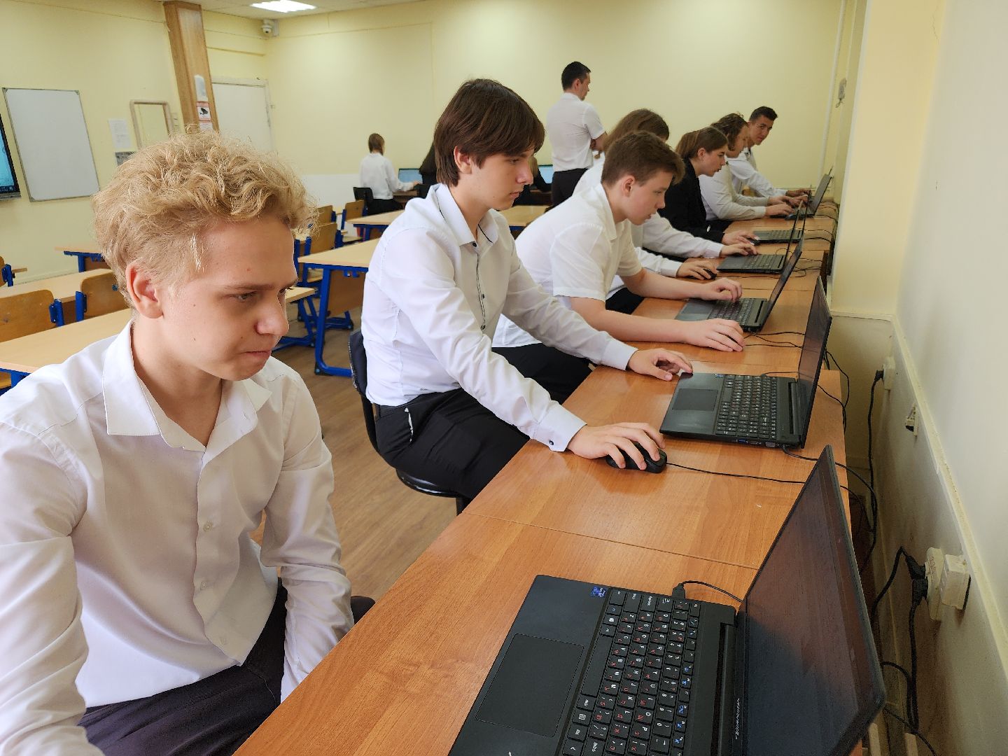 школы подмосковья