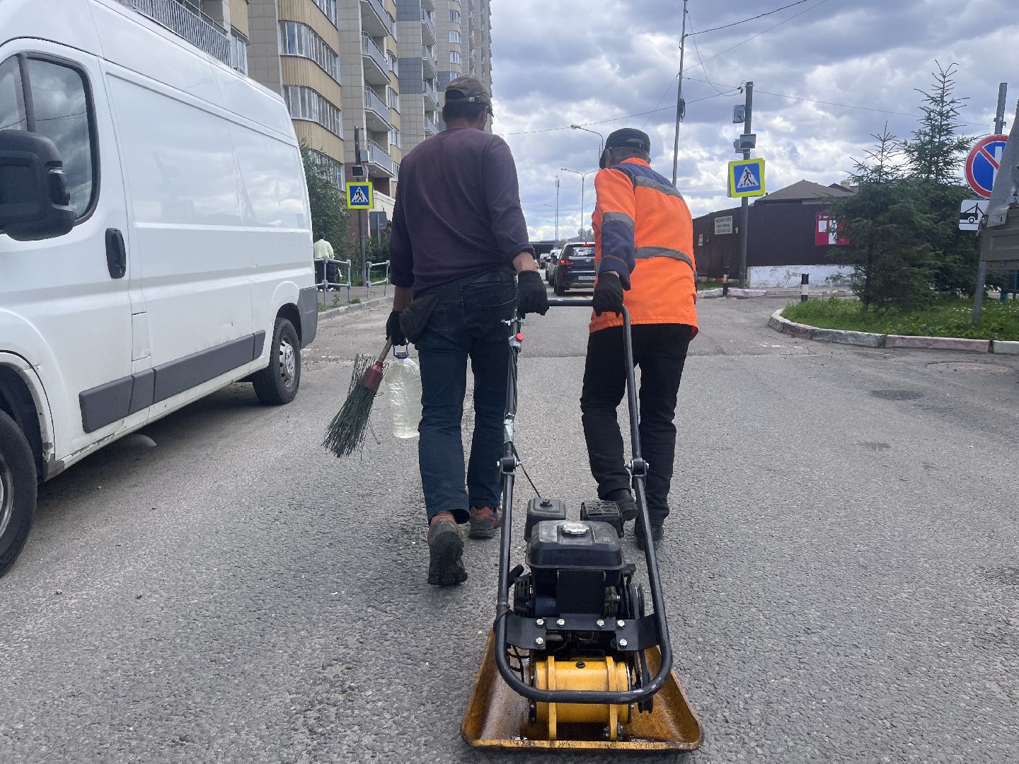 ямы на дорогах