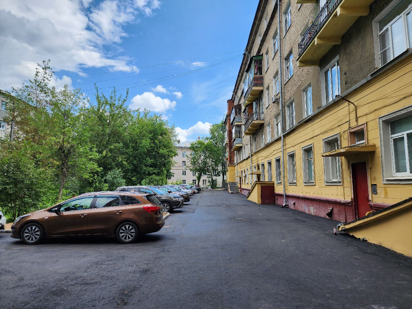 короле