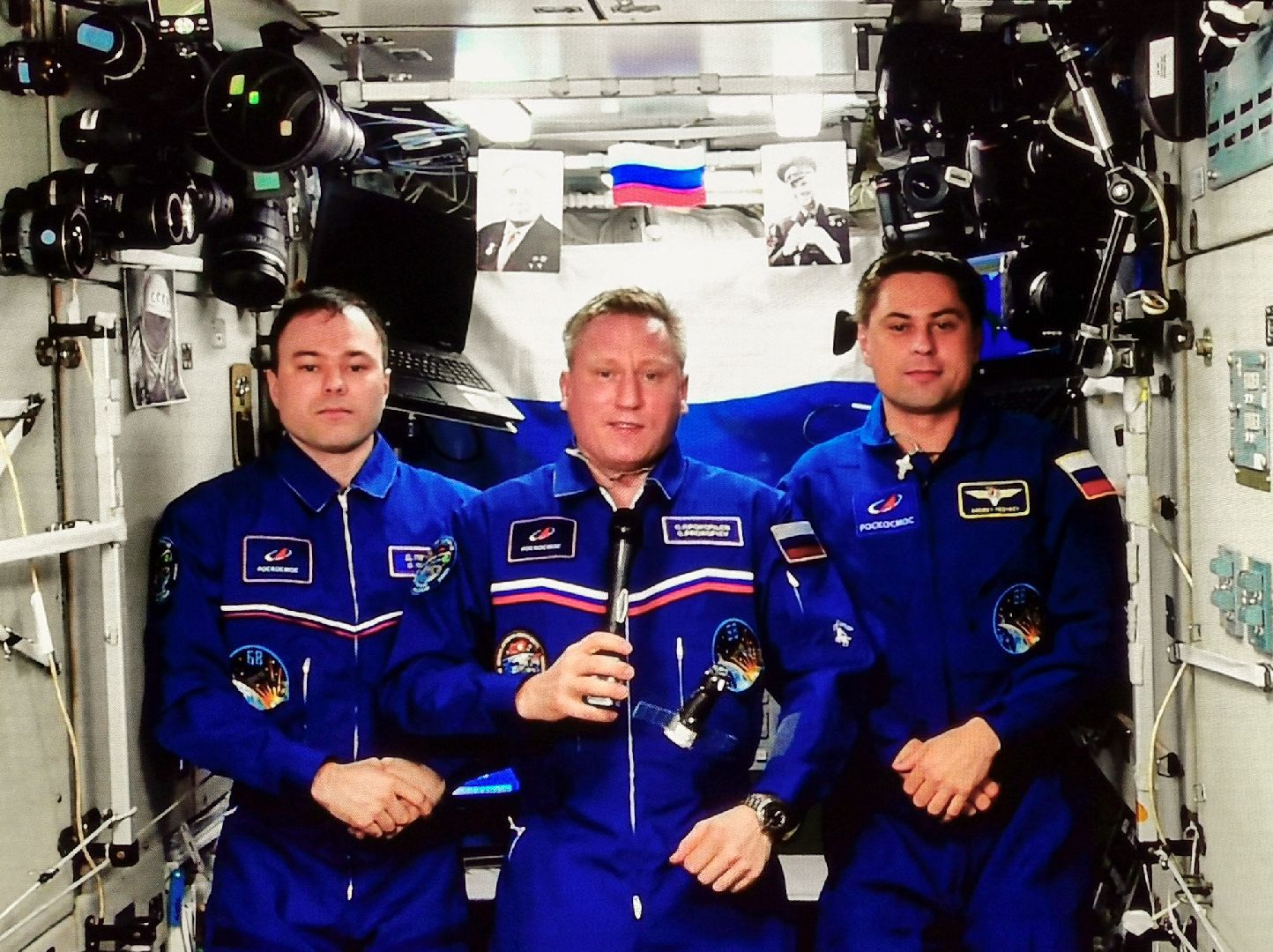 день космонавтики