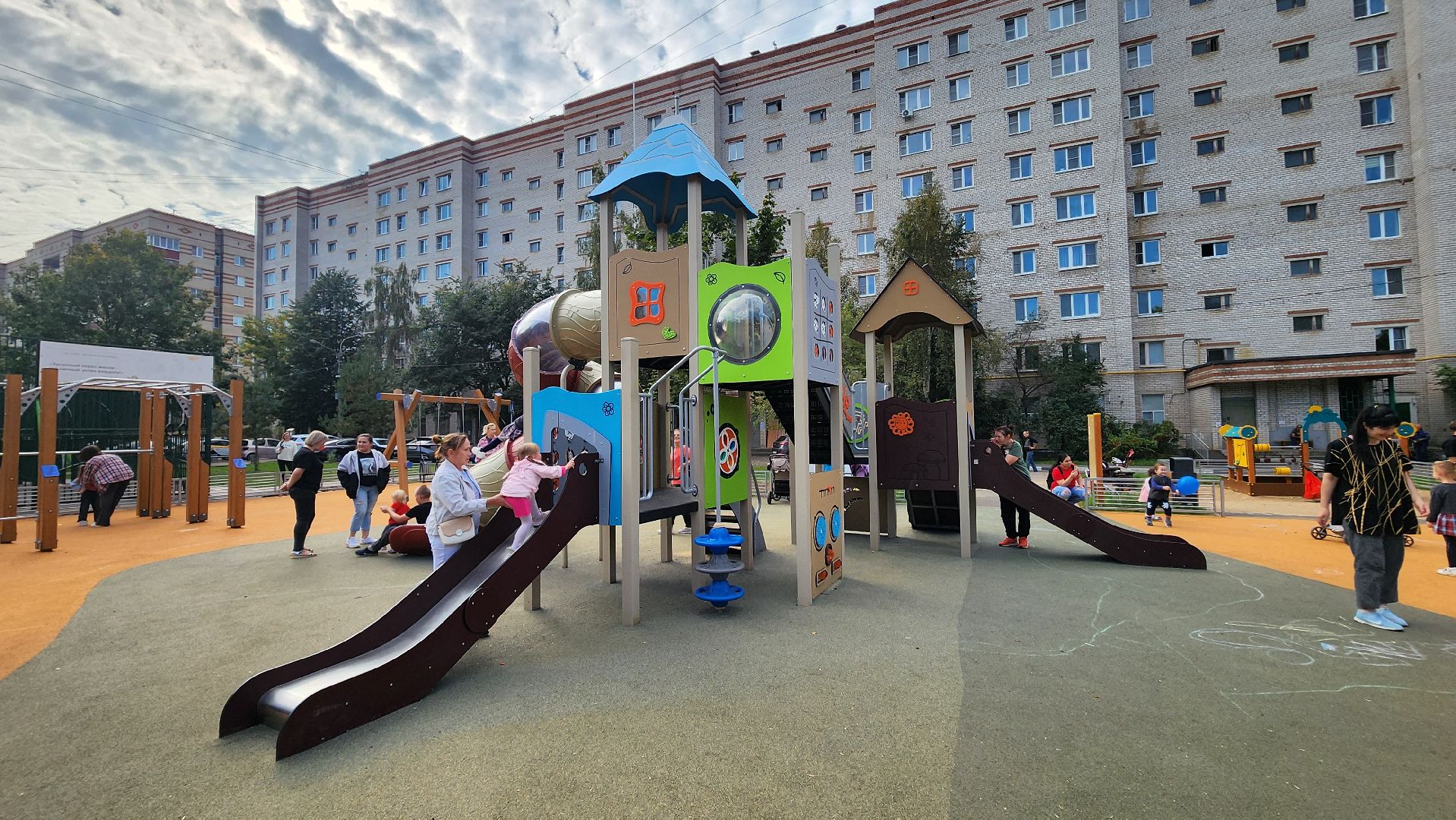 детская площадка