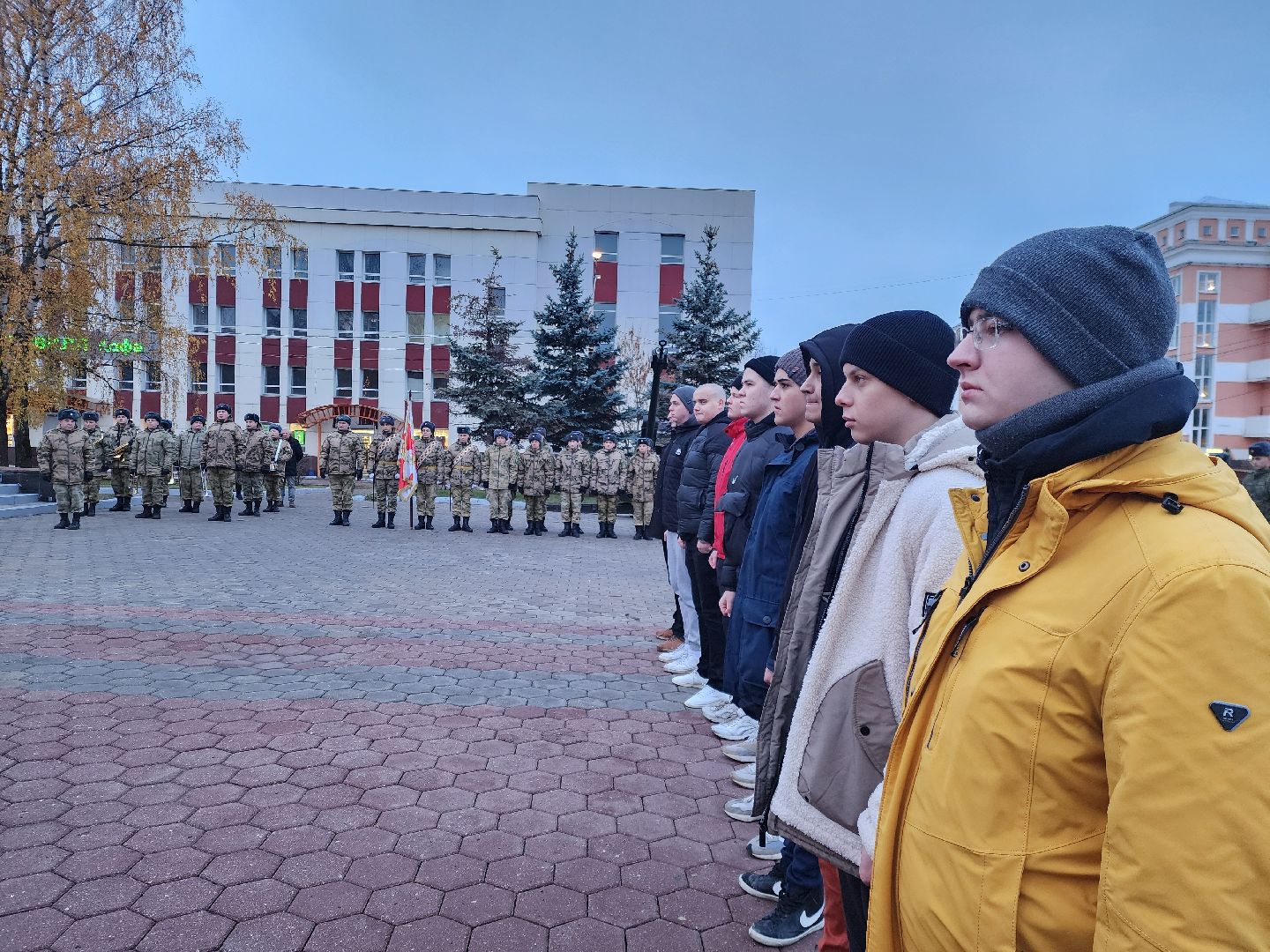 жители