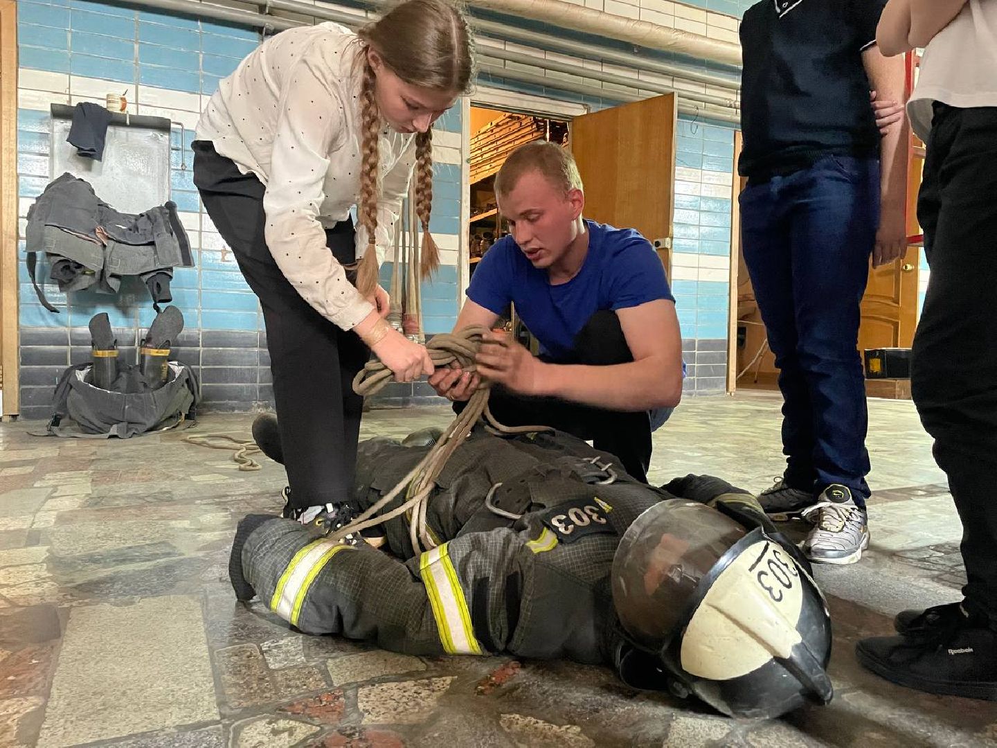 Безопасность