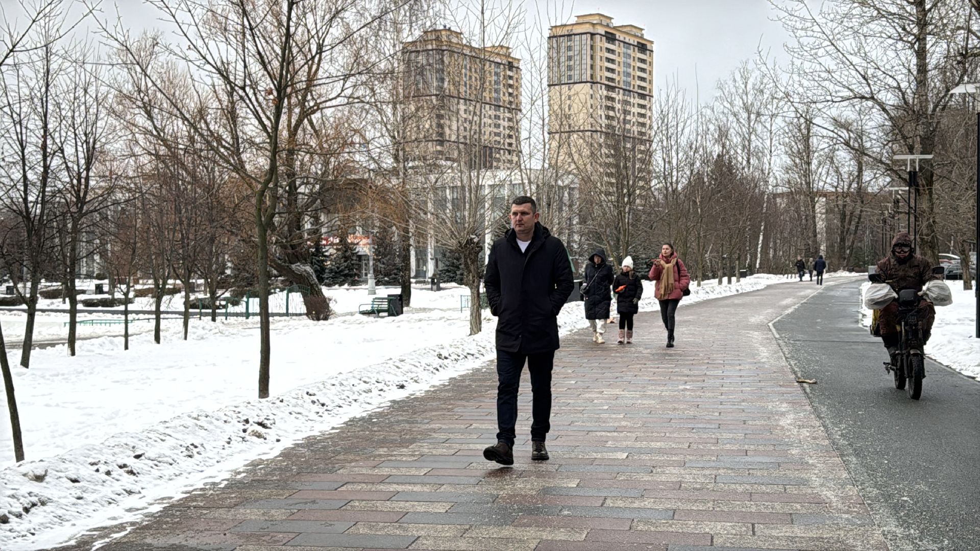 Врач