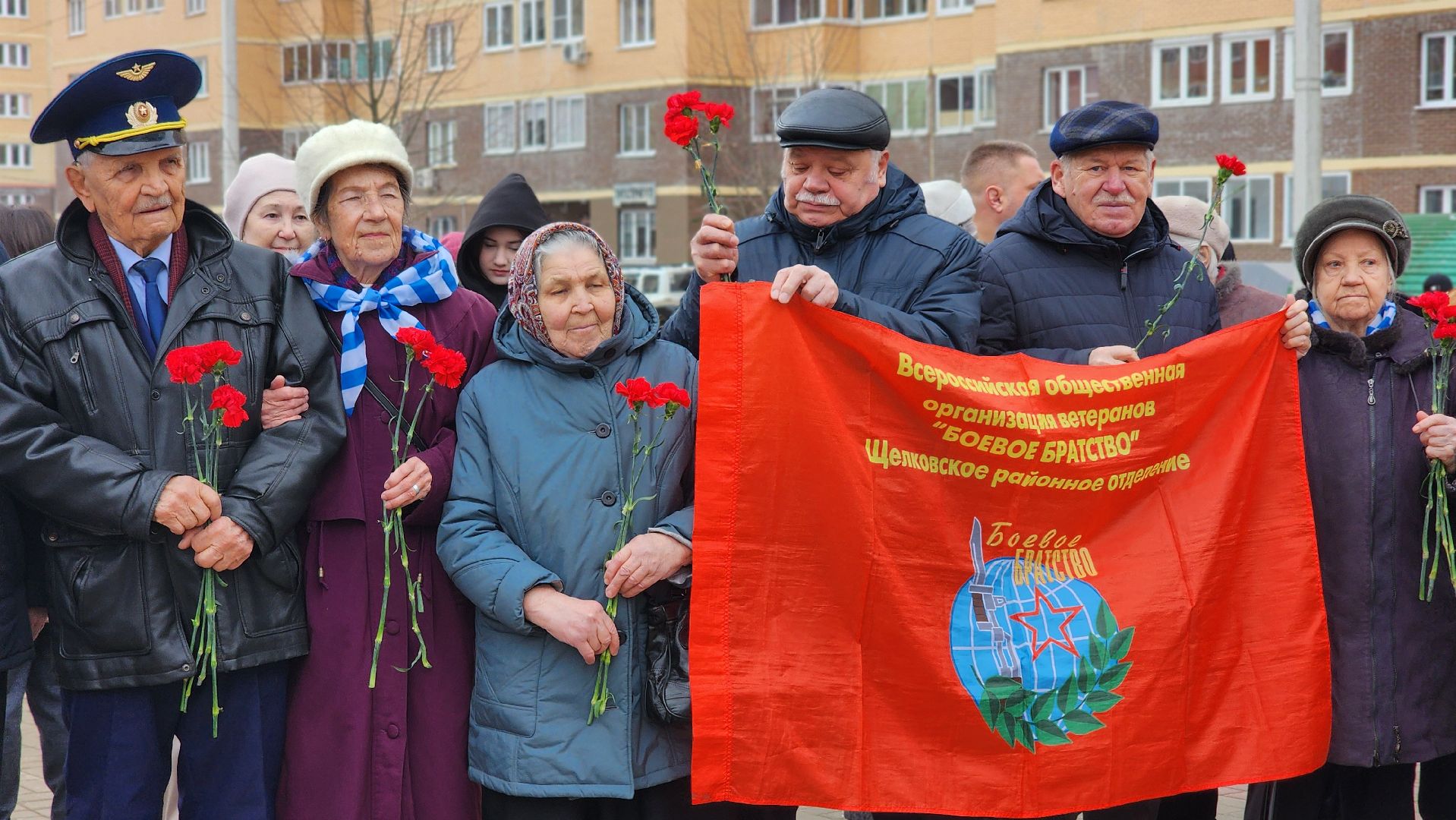 узники фашистских концлагерей
